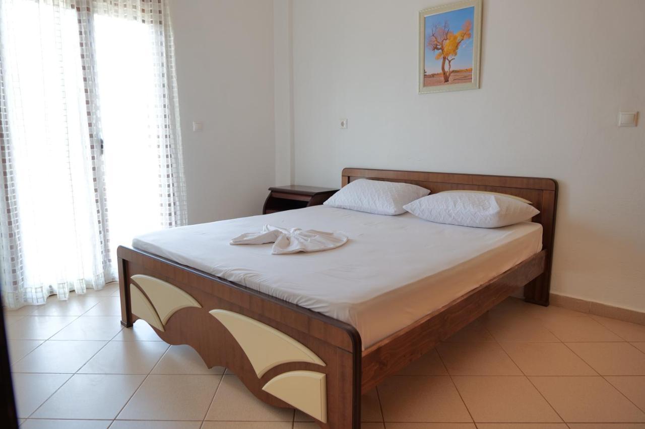 Pellumb Apartments Ksamil Exterior photo